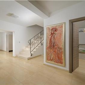 4 bedroom villa bedroom with pool, Svetvinčenat, Istria, sleeps 8